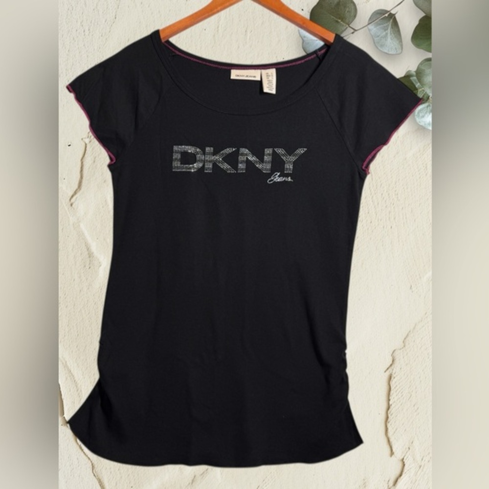 DKNY Jeans Rhinestone Logo Tee Ruched Sides Black Pink Trim Top Size S